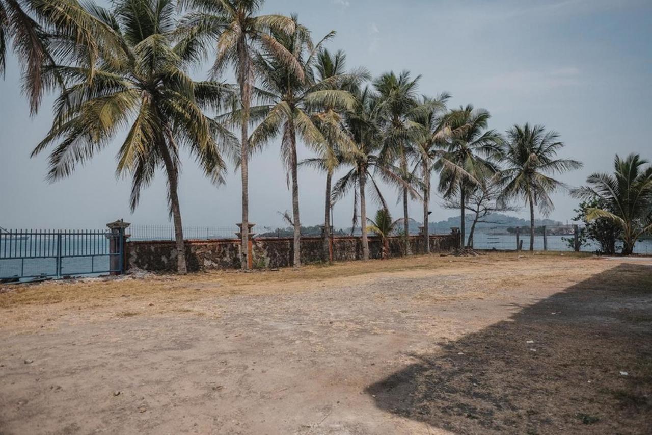 Reddoorz Plus Near Pelabuhan Merak Cilegon Eksteriør billede